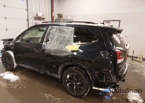 2021 Subaru Forester Sport z USA, uszkodzony, nr VIN JF2SKARC5MH541432